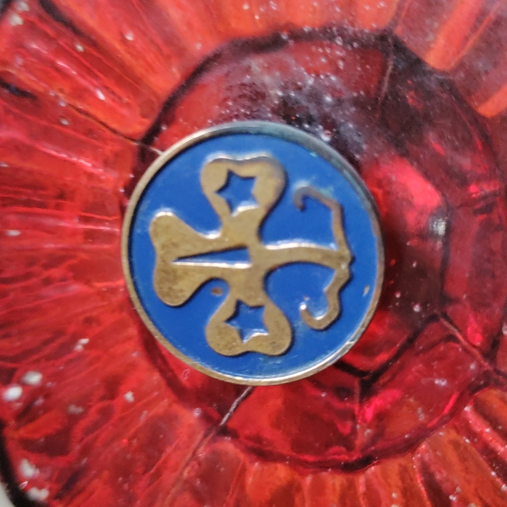 Vintage Brass Girl Scouts pin